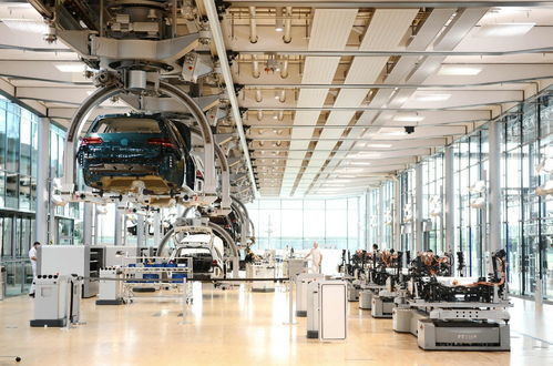 德累斯顿透明工厂改造完成 转型成大众移动出行中心 汽车产经